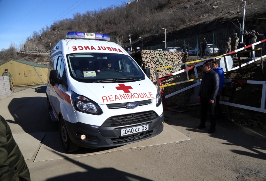 BQXK xəstəliyə tutulan 16 ermənini Qarabağdan çıxardı