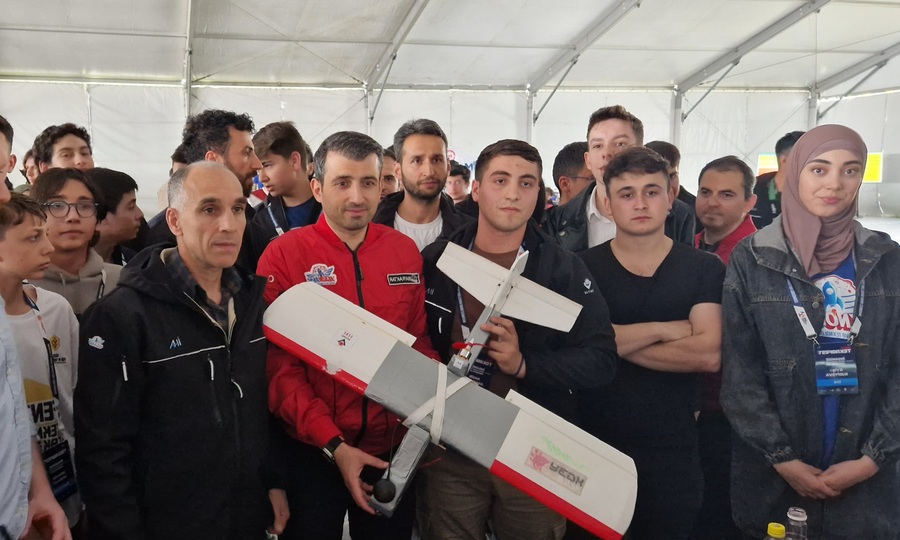 Bayraktar BMU komandasının üzvləri ilə görüşüb - FOTOLAR