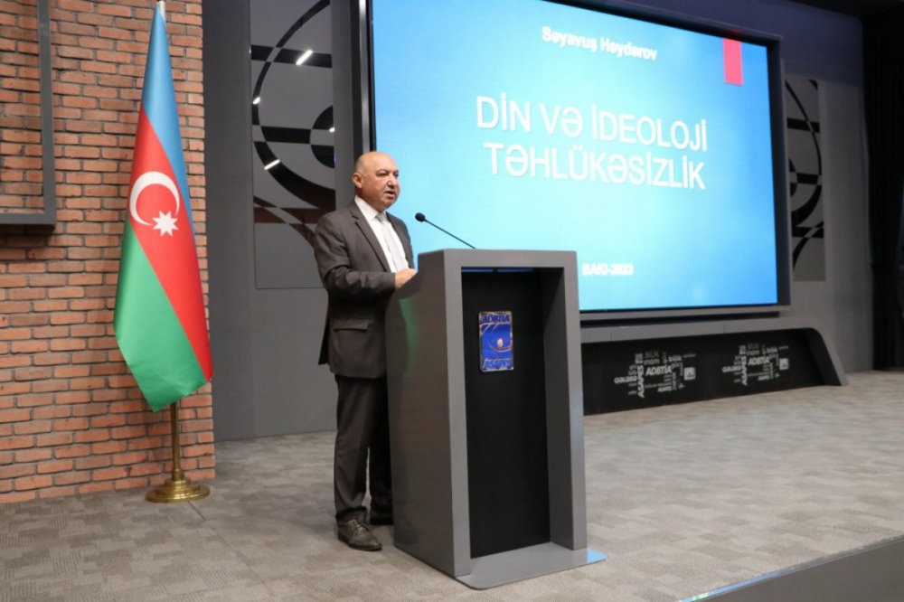 Komitə rəsmisi: Din amili kəskin şəkildə siyasiləşib