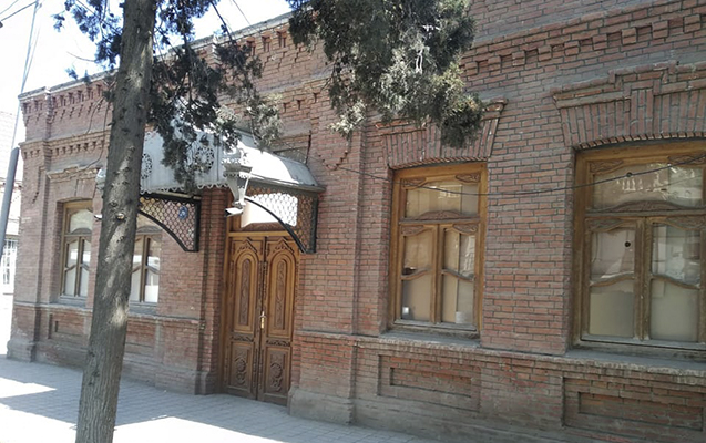 Tarixi binaya qanunsuz müdaxilə edildi