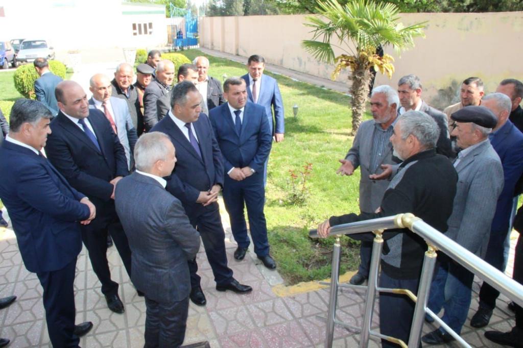 İcra başçısı fermerlərlə görüşdü - FOTOLAR