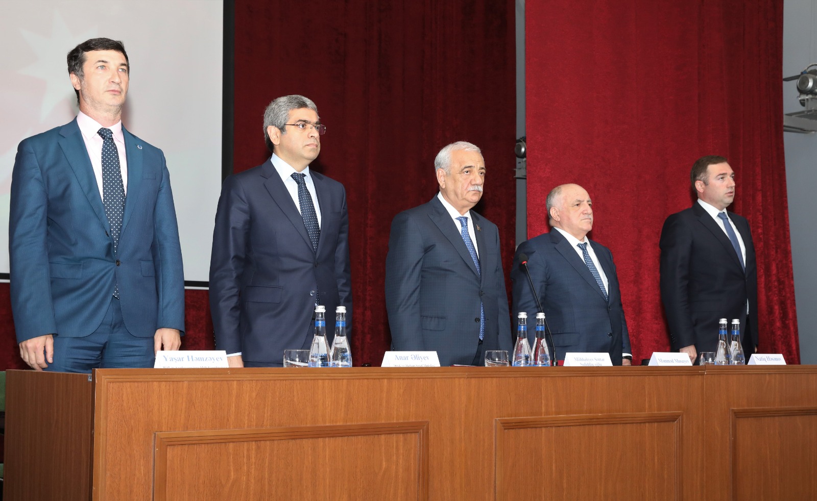 İlin ən yaxşı müəssisələri mükafatlandırıldı - FOTOLAR