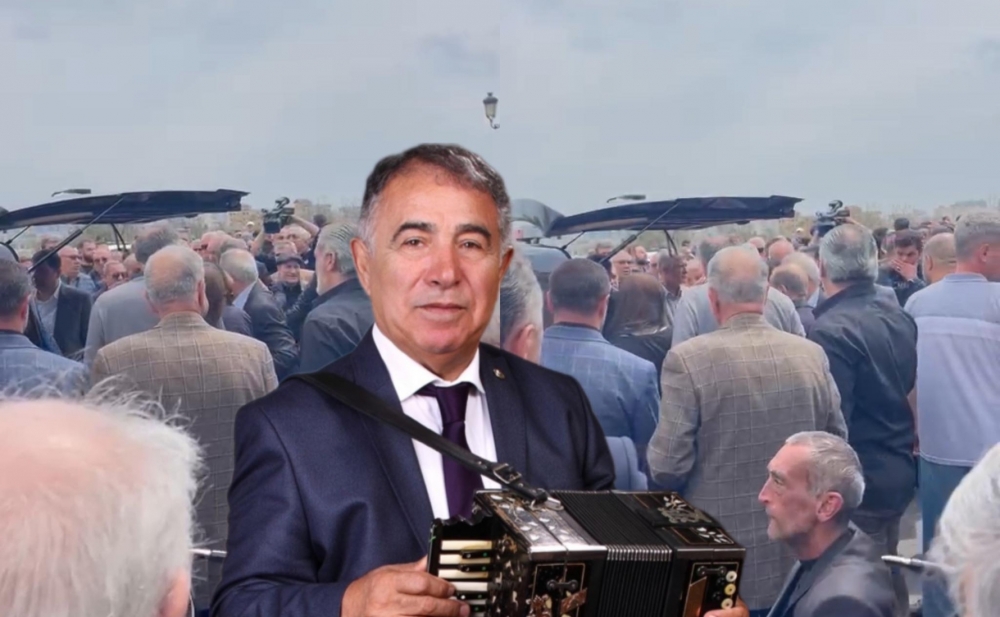 Aftandil İsrafilov dəfn olundu - VİDEO