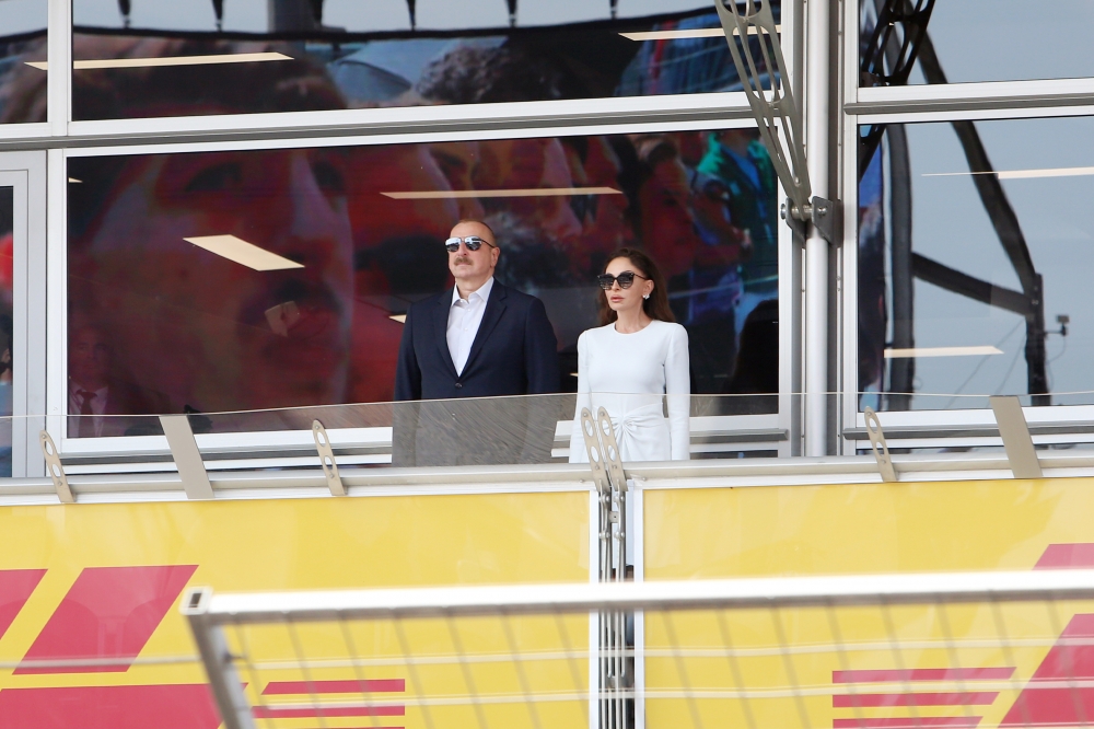 Prezident və birinci xanım “Formula 1”də - YENİLƏNİB