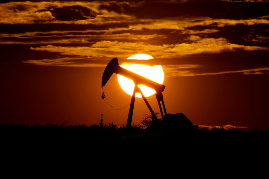 OPEC+ ölkələri neft hasilatını azaltmağa başlayıb
