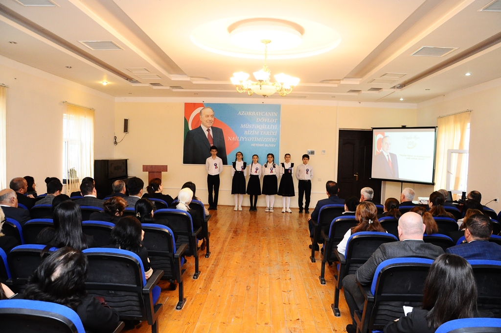 Heydər Əliyev və Azərbaycanda milli intibah dövrü - TƏDBİR