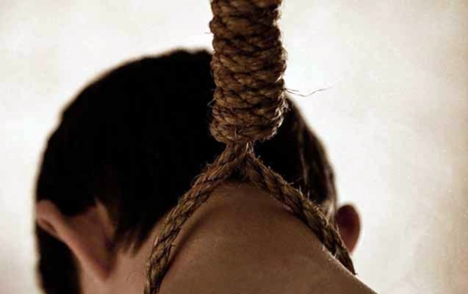 Bakıda 21 yaşlı gənc intihar etdi