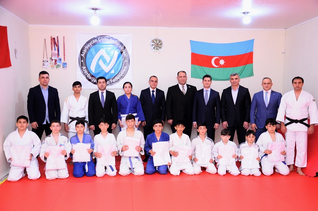 Gənc cüdoçularla görüş keçirilib - FOTOLAR