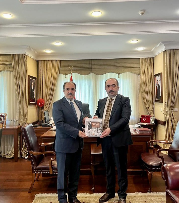 Türkiyə səfiri Yüksel Özgenlə görüşdü - FOTO