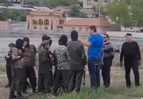 Ermənistan uşaqlardan terrorçu yetişdirir - VİDEO