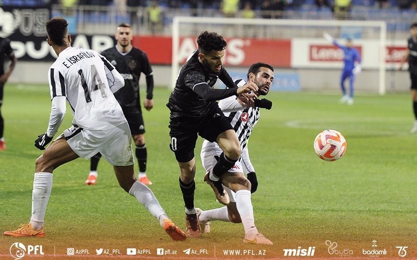 “Qarabağ” 4 qolla “Neftçi”yə qalib gəldi
