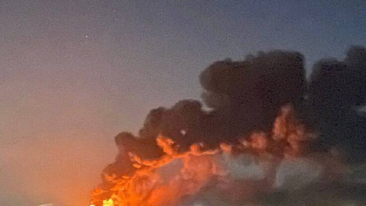 Ukraynada neft anbarı “Şahed”lə vurulub