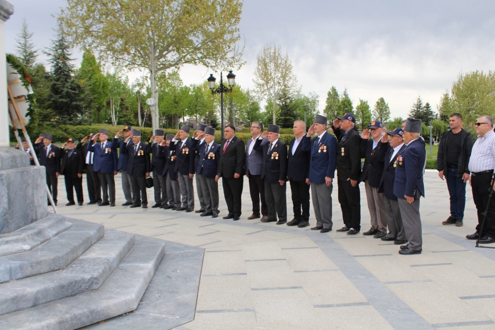 Ankarada Heydər Əliyevin xatirəsi anıldı