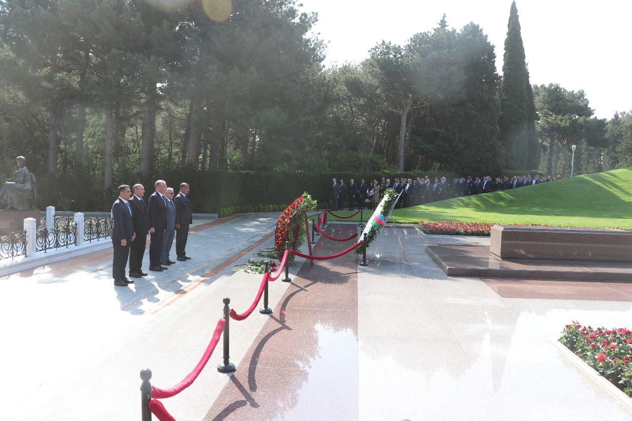 Heydər Əliyevin 100 illiyinə həsr olunan konfrans - FOTOLAR