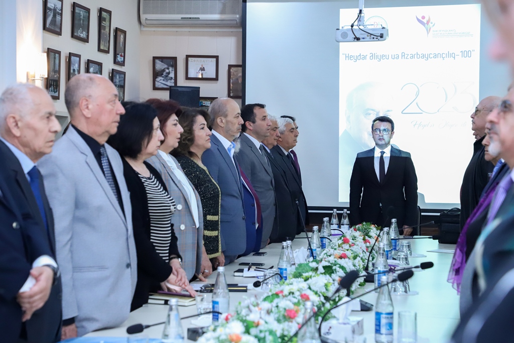 “Heydər Əliyev və Azərbaycançılıq” mövzusunda konfrans - FOTOLAR