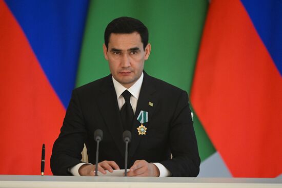Turkmenistan keen to export electricity to abroad via Iran - FM