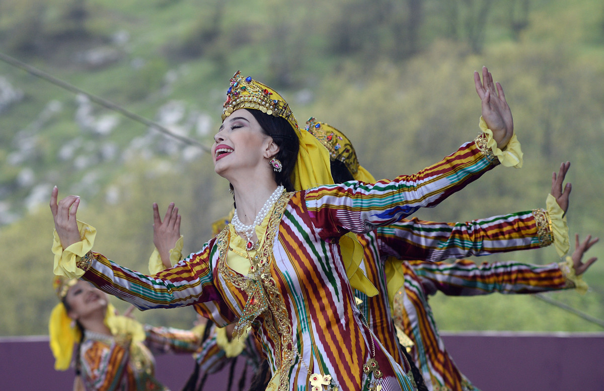 “Xarıbülbül” festivalının açılış konserti oldu - FOTO