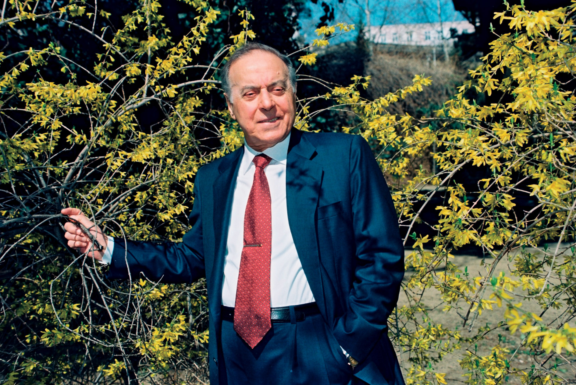 Heydər Əliyev xalqa sədaqətlə xidmət edib