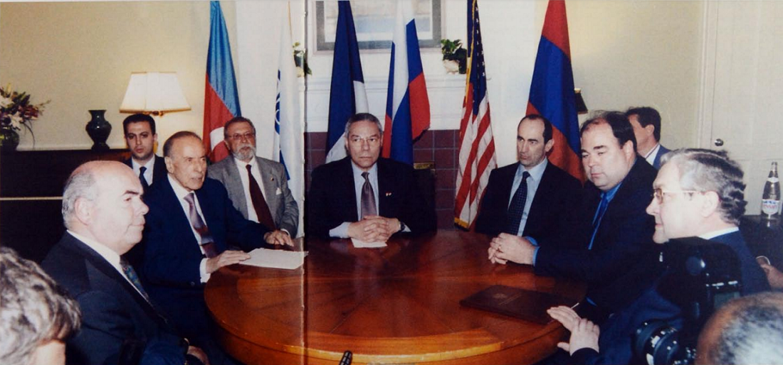 Heydər Əliyev təkbaşına altı nəfərə qarşı dayanmışdı - Vilayət Quliyev