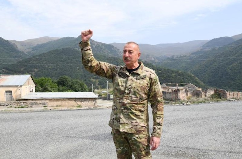 Ordumuz öz gücünü paradda yox, döyüş meydanında göstərdi
