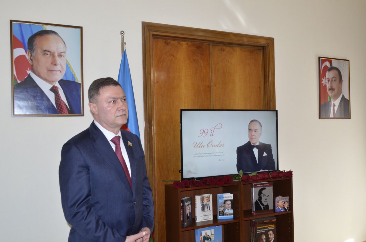 Heydər Əliyev misli görünməmiş fədakarlıq göstərib - Deputat