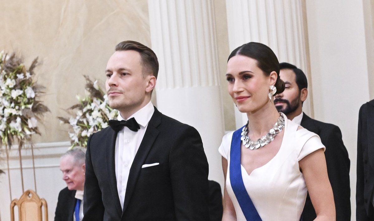 Baş nazir ərindən ayrıldı