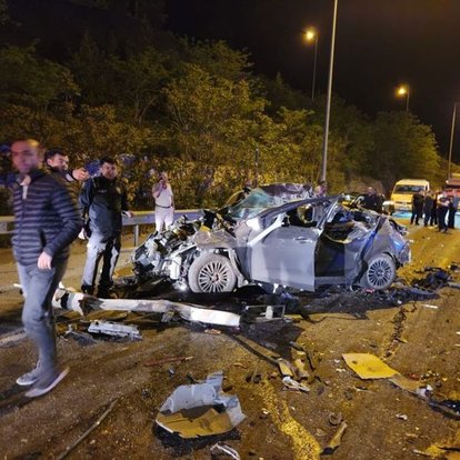 Türkiyədə zəncirvari ağır qəza - 7 ölü, 7 yaralı 