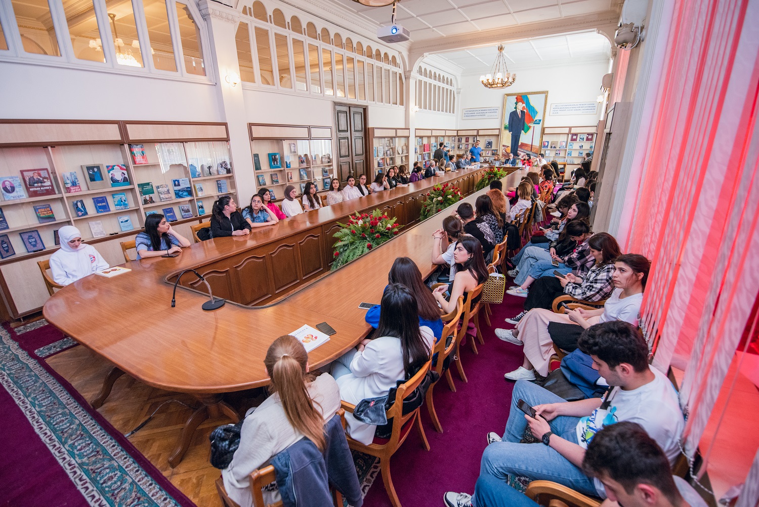 “Campbell Biologiya” kitabının təqdimatı oldu - FOTO