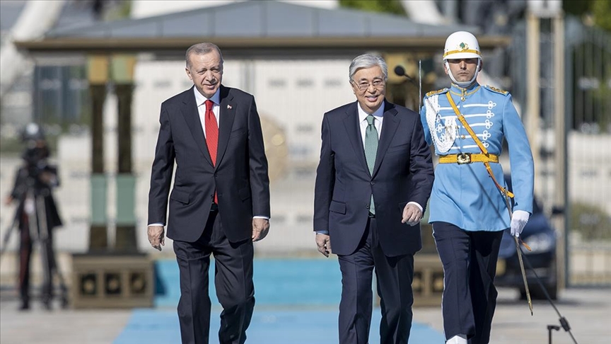 Tokayev də Ərdoğanı təbrik etdi 