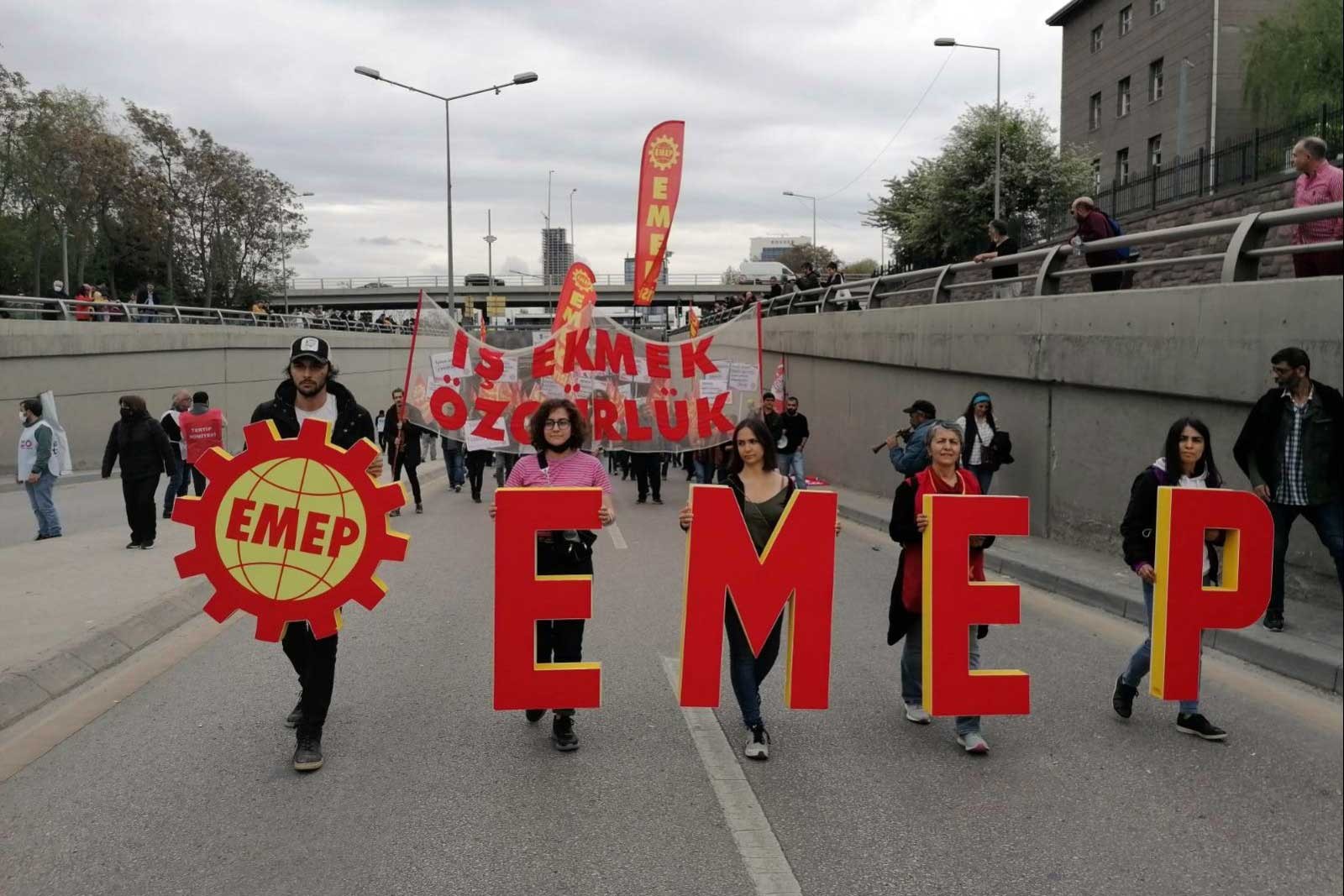 Partiya sədri istefa verdi - Seçkiyə görə (FOTO)