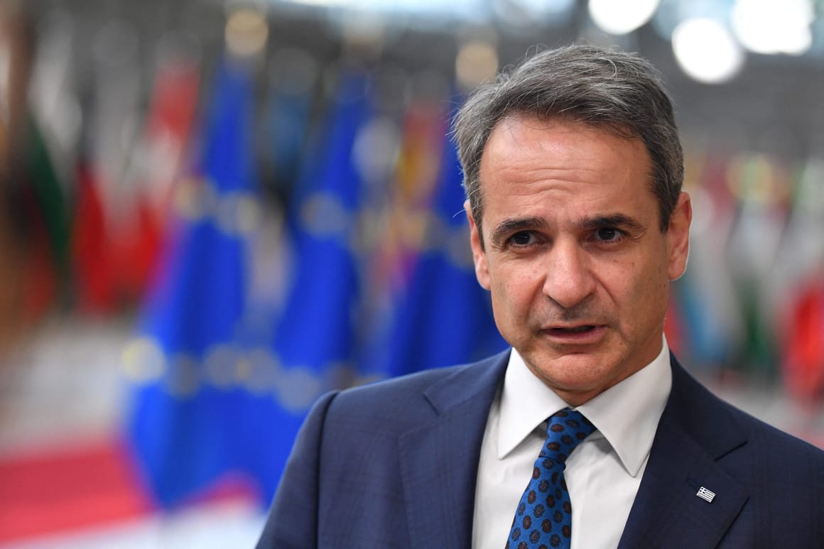 Baş nazir 57 nəfərin ölümünə görə məhkəməyə verildi