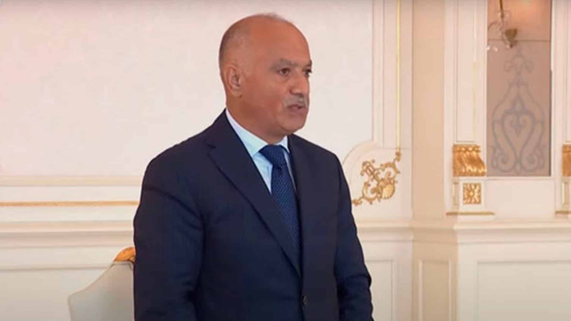 İcra başçısı xanım müavinini İŞDƏN ÇIXARDI