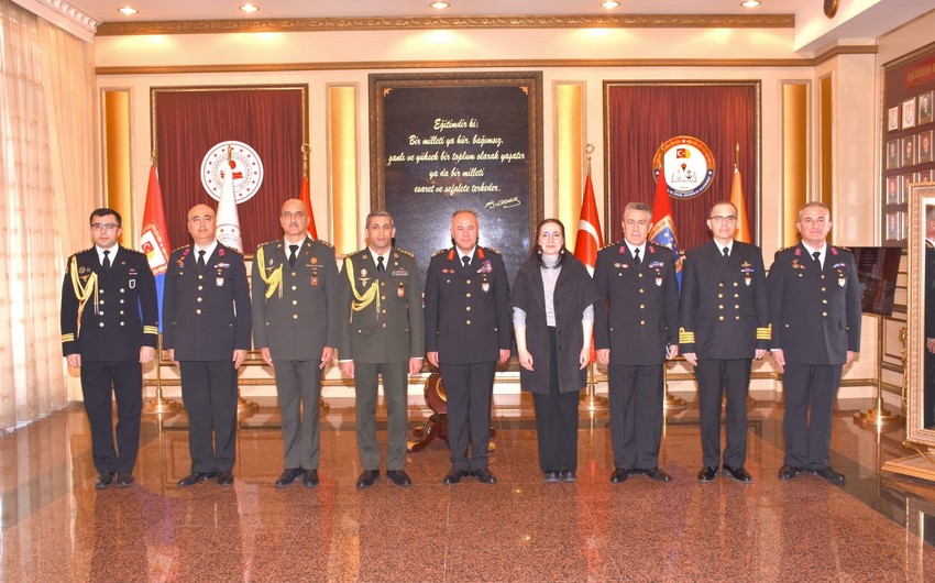 Türkiyədə təhsil alan azərbaycanlı hərbçilərin sayı artırıla bilər 