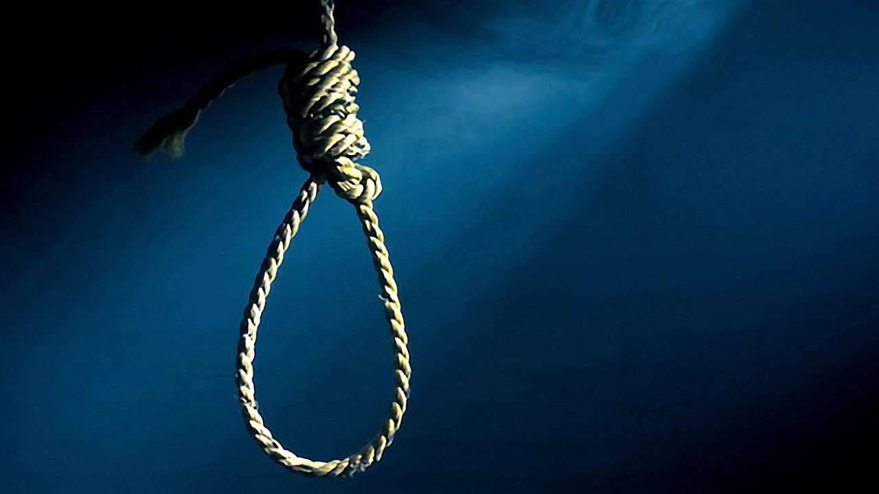 84 yaşlı kişi fermada intihar etdi