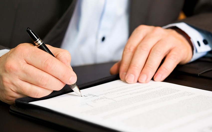 Əmək müqavilələrin sayı 2 milyona çatır