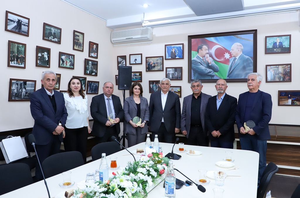 “Ədəbiyyat adamı - 2023” mükafatı təqdim edildi - FOTOLAR