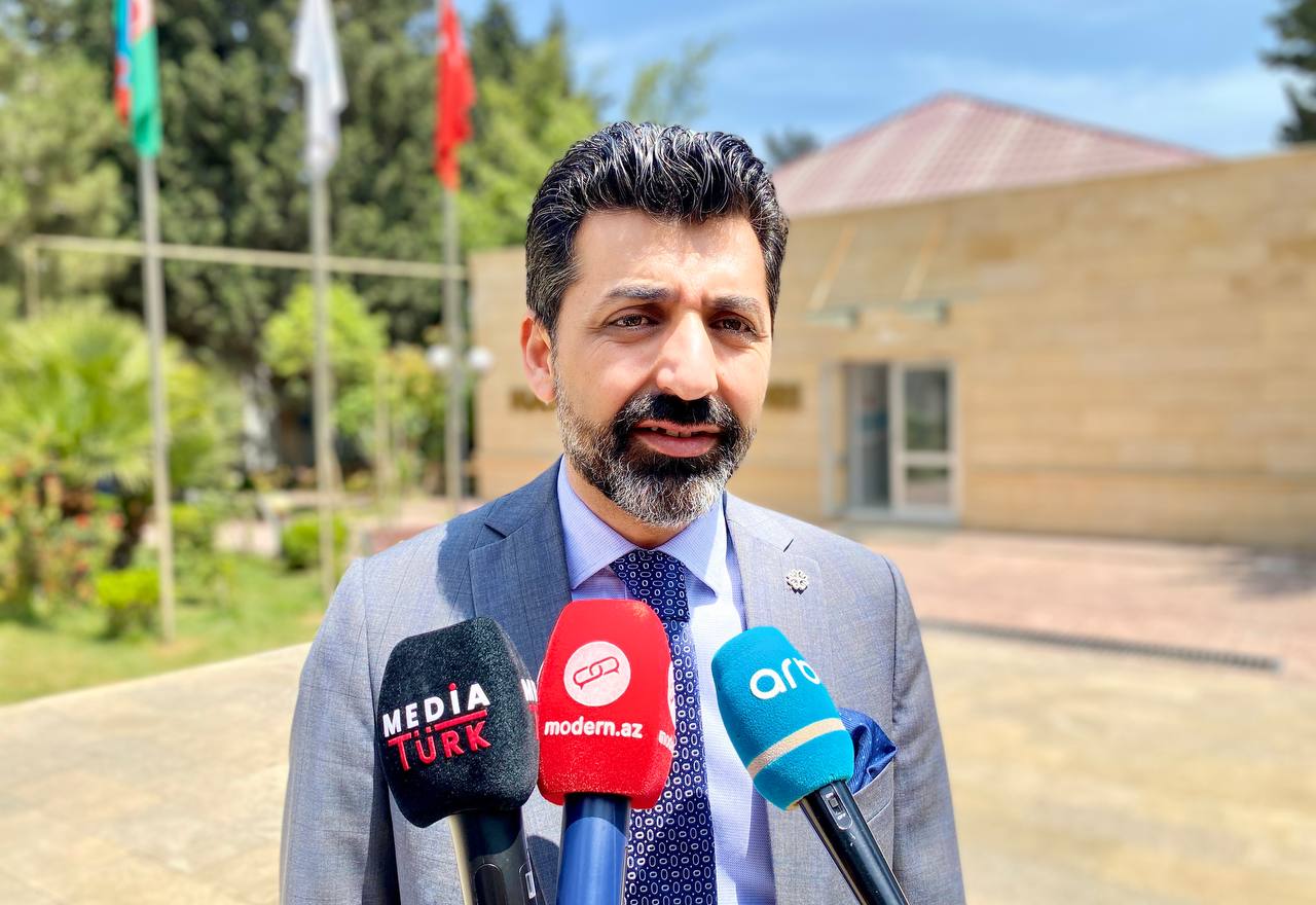 Azərbaycanda Maarif məktəbinə ilk qəbul imtahanı - FOTOLAR