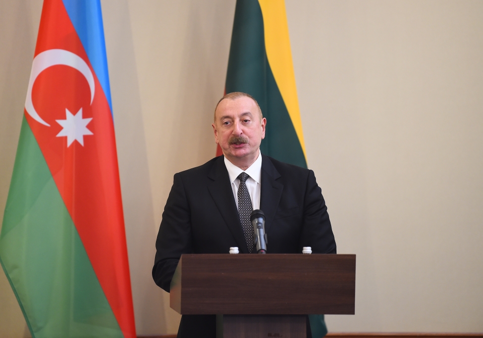 Azərbaycan-Litva biznes forumu keçirilib - FOTOLAR (YENİLƏNİB)