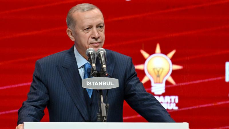 Ərdoğan Sinan Oğanın qərarına münasibət bildirdi