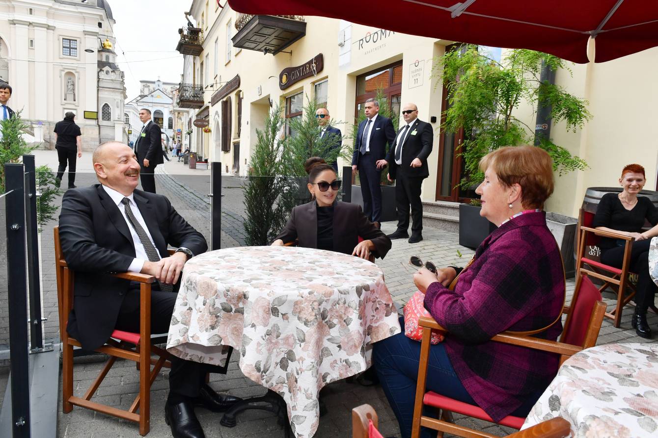 Mayın 22-ci günü FOTOLARDA