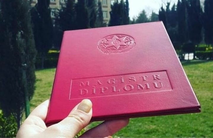 Nazir kimisə işə götürəndə diplomun rənginə baxmır - Deputat