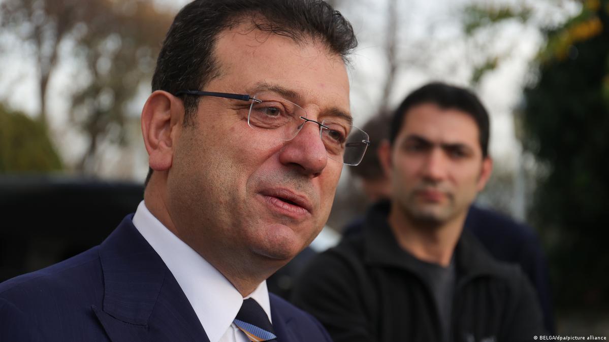 İmamoğlu bazarda mübahisə etdi - Satıcıya 