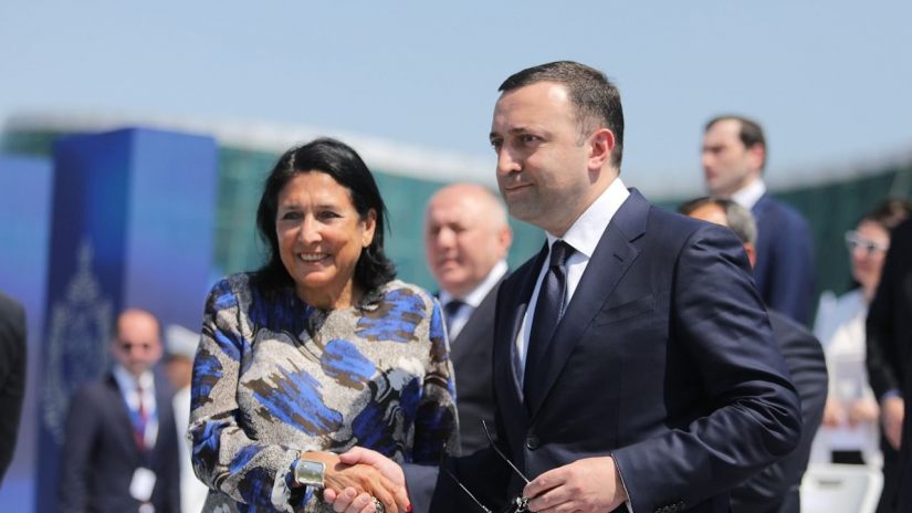 Paşinyan Gürcüstan prezidenti və baş nazirinə məktub yolladı