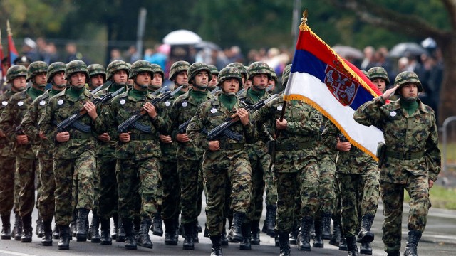 Serbiya ordusunu Kosova sərhədində YERLƏŞDİRDİ