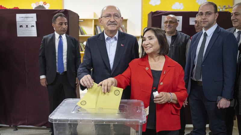 Kılıçdaroğlu səsverməyə qatıldı