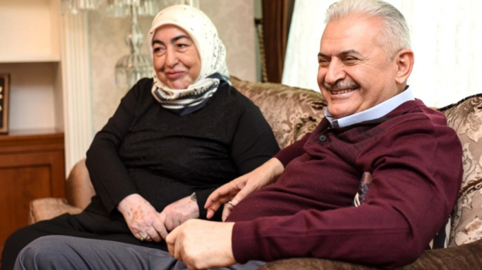 Binəli Yıldırımın xanımına dediyi söz gülüş doğurdu
