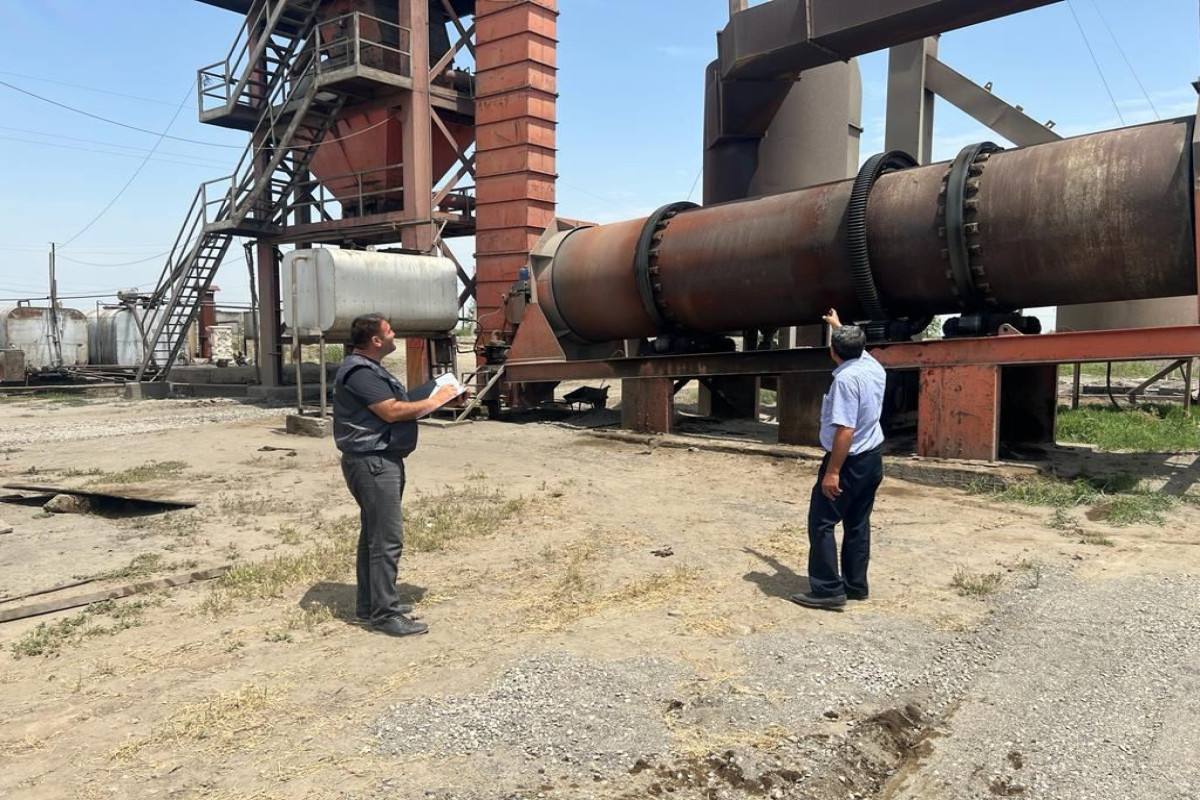 Atmosferi çirkləndirən rəis cərimələndi