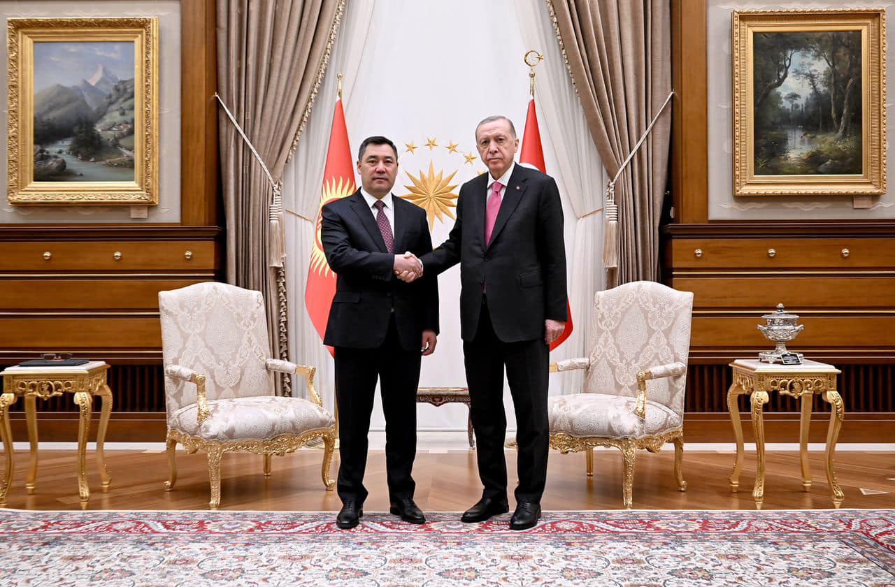 Japarov da Ərdoğanı təbrik etdi