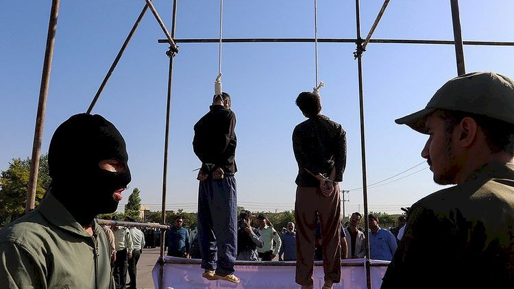 İranda daha 3 məhkum edam edildi