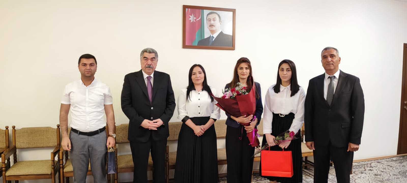 Rüstəm Xəlilov olimpiada qalibi ilə görüşdü - FOTOLAR